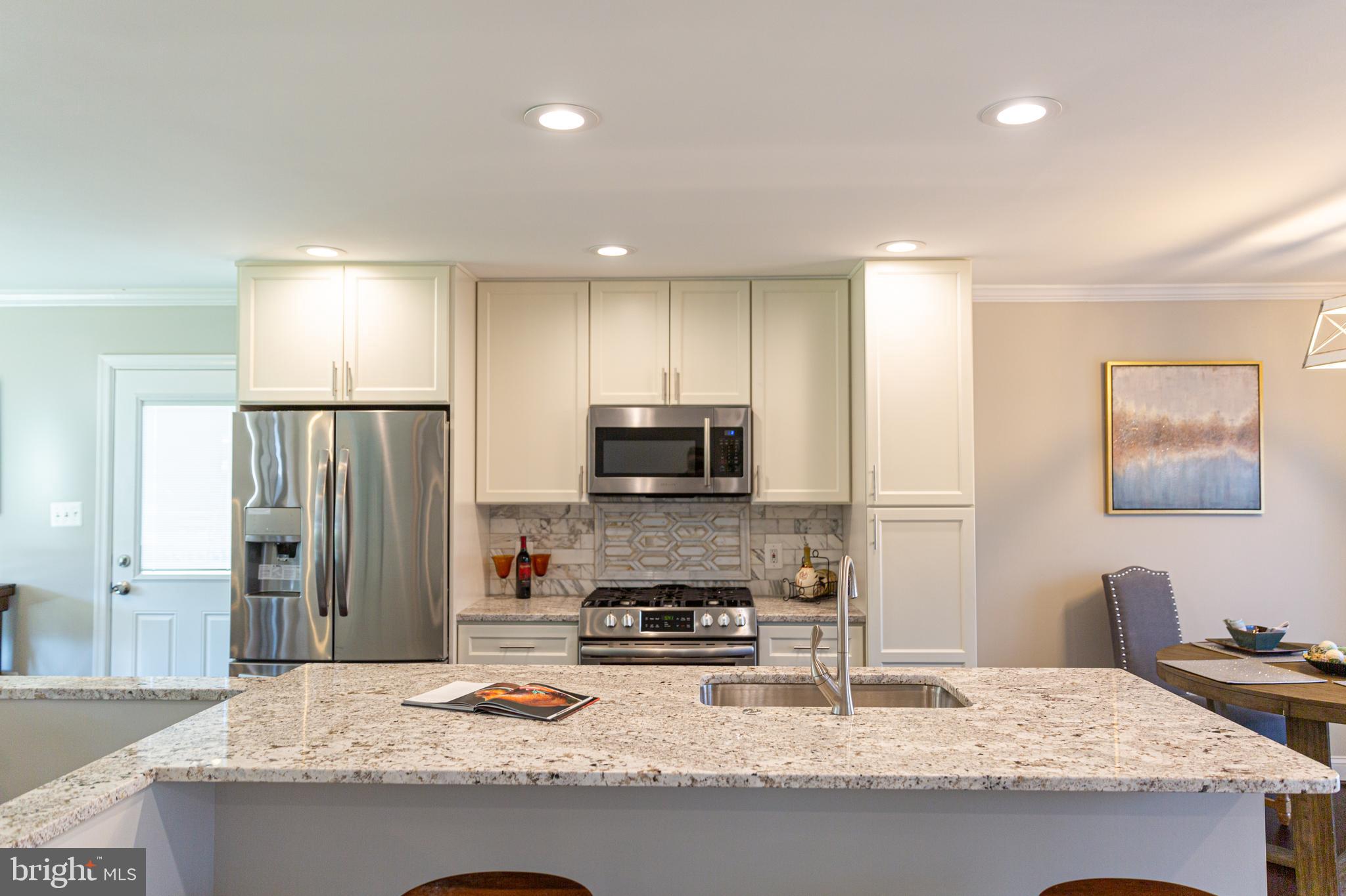 CANTERBURY WOODS - Residential