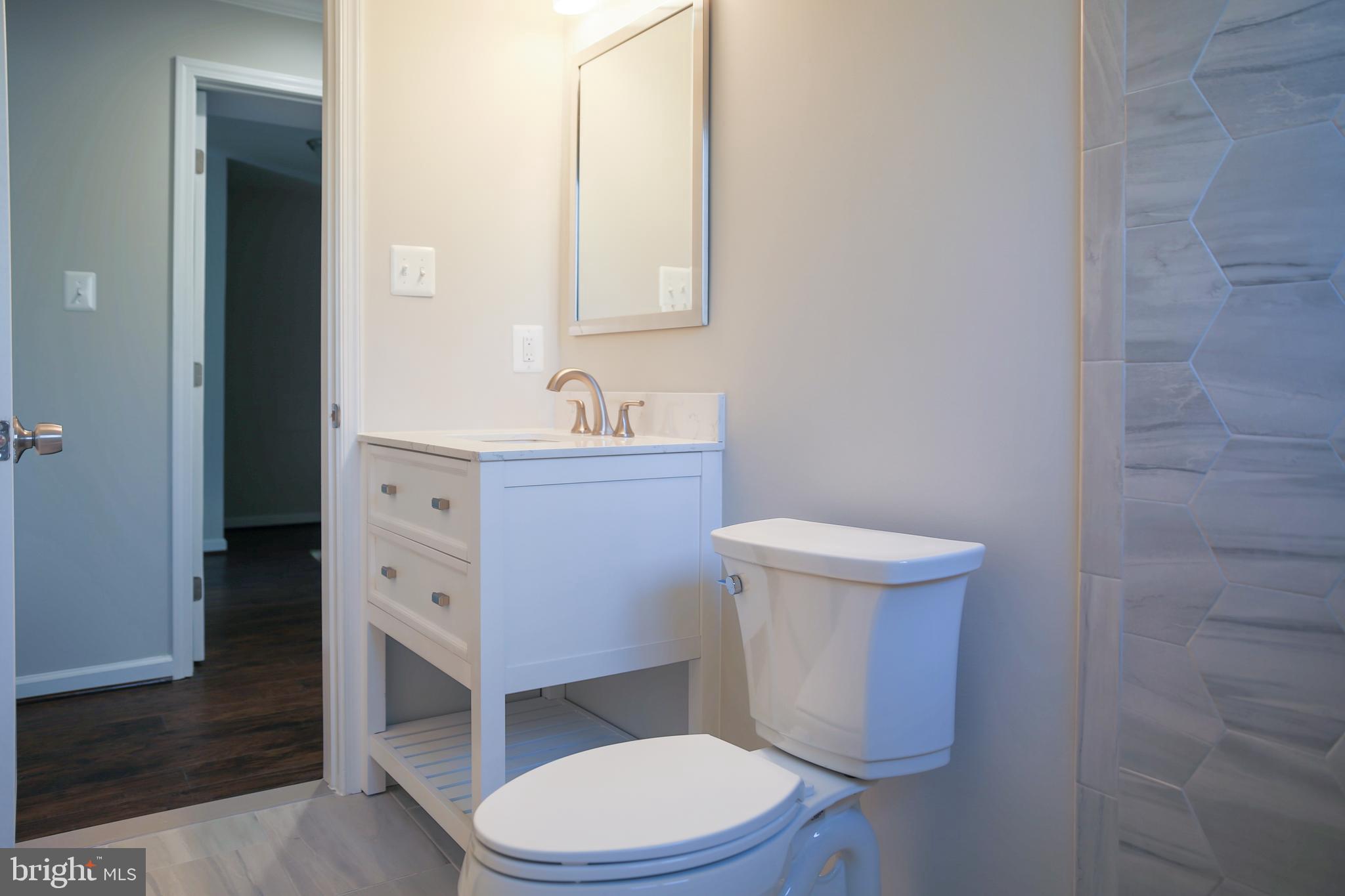 CANTERBURY WOODS - Residential