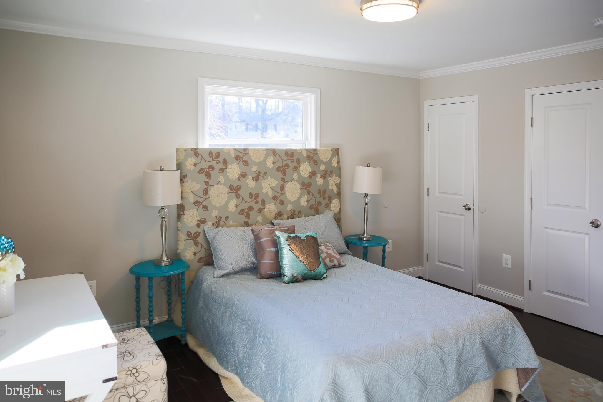 CANTERBURY WOODS - Residential