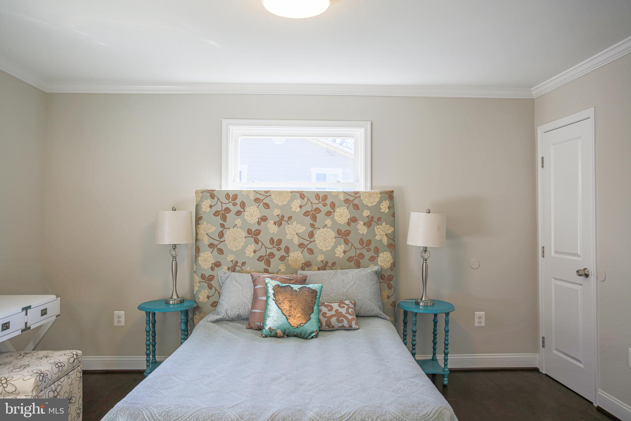 CANTERBURY WOODS - Residential