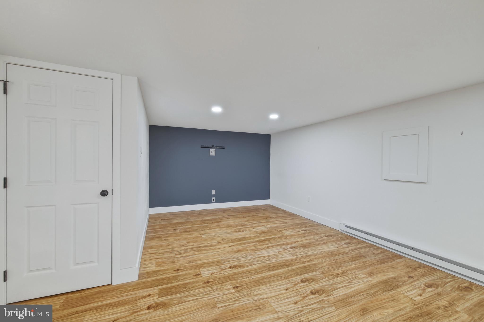 MASSANUTTEN VIEW - Residential