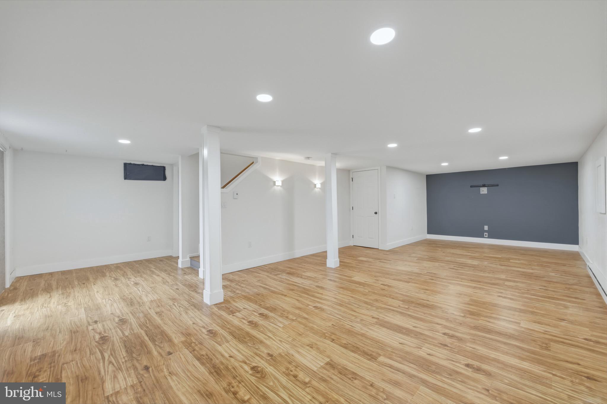 MASSANUTTEN VIEW - Residential
