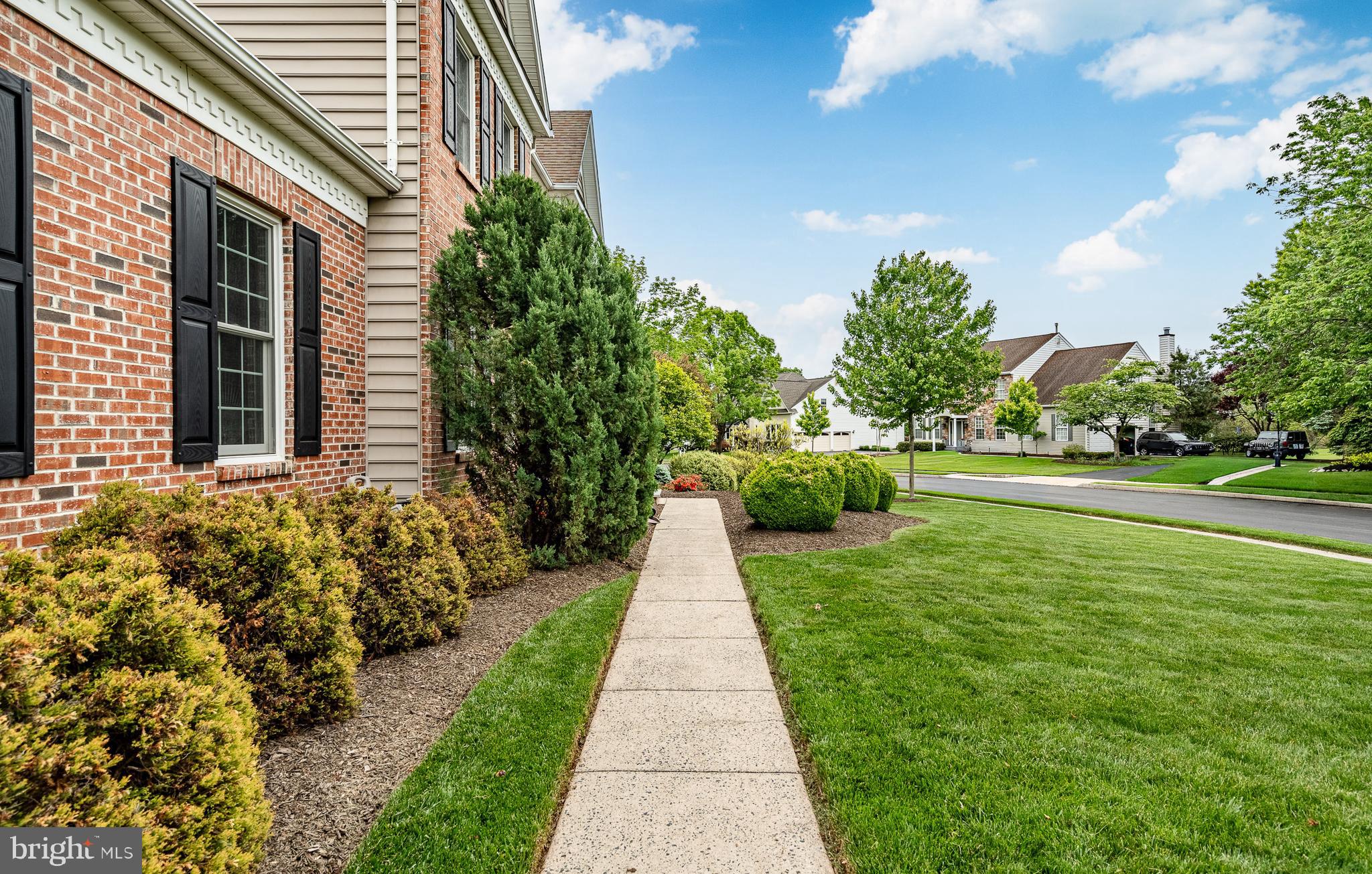 ESTATES AT PROV RE - Residential