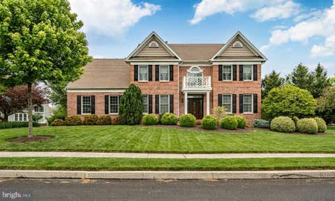 Homes For Sale - 132 Chinaberry Lane<br/> COLLEGEVILLE, PA 19426
