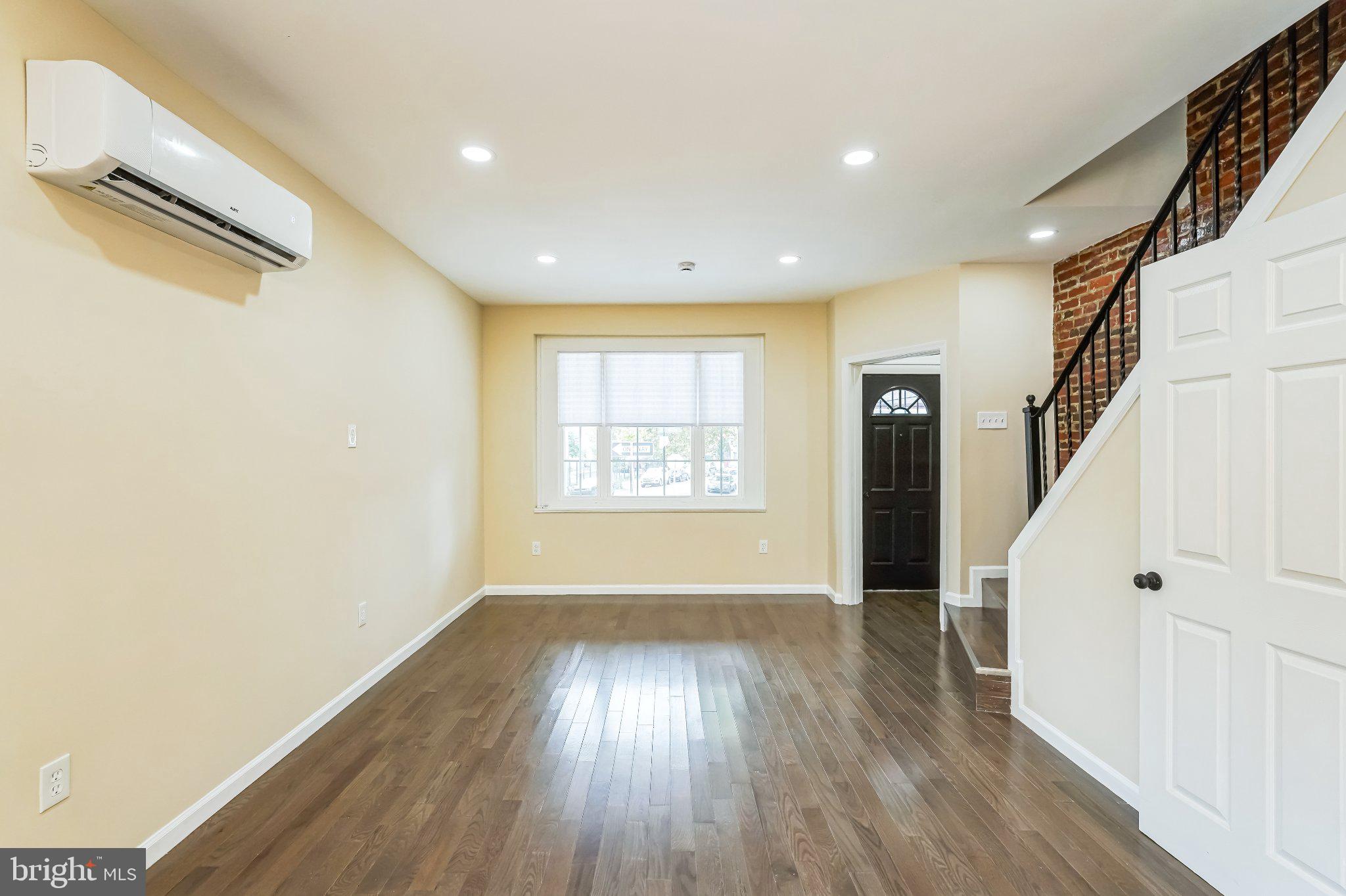 WEST PHILADELPHIA - Residential