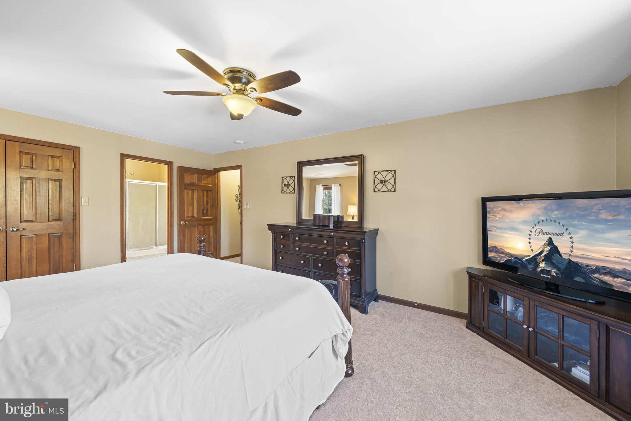 ELLERSLIE HEIGHTS - Residential