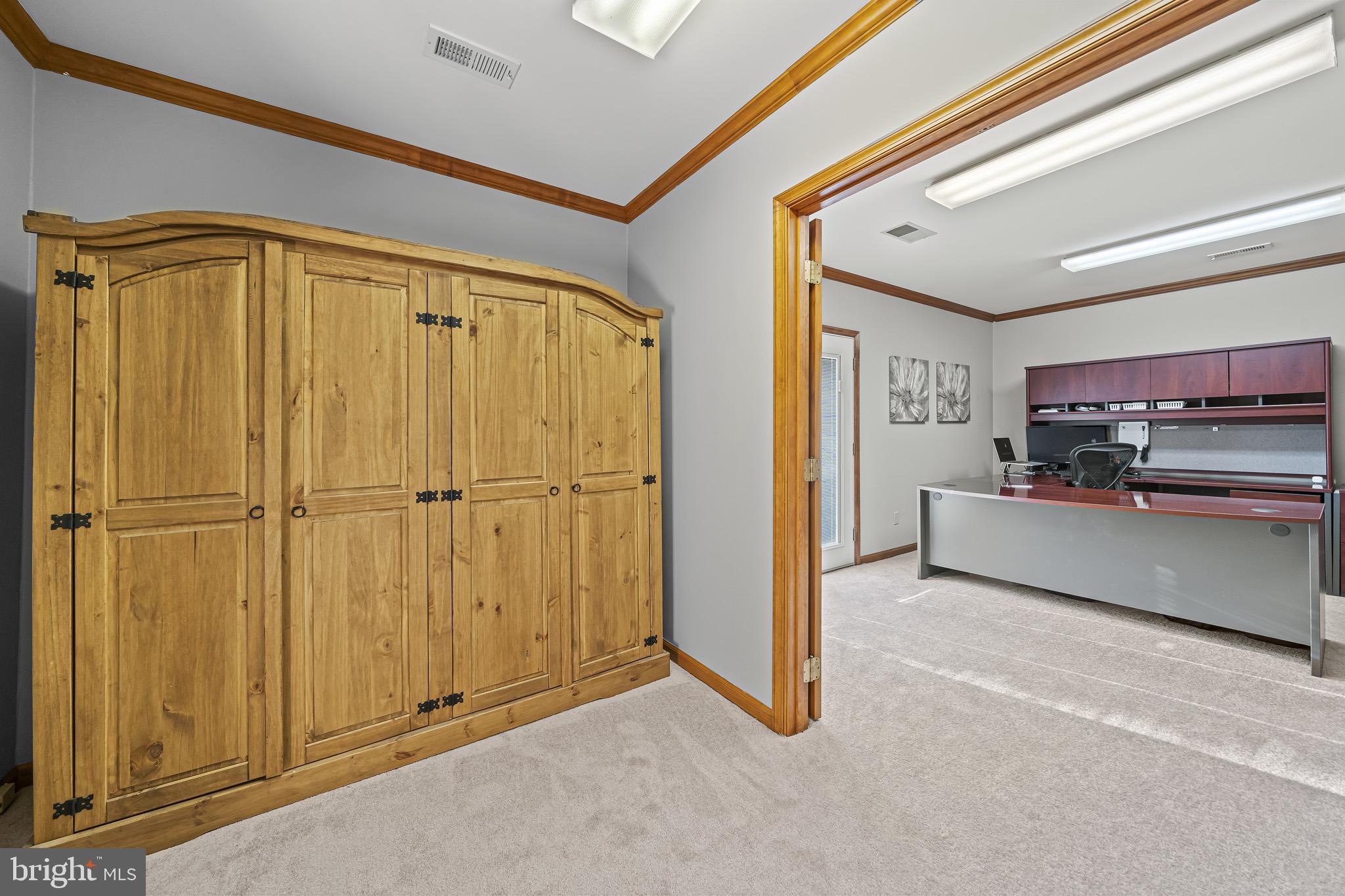 ELLERSLIE HEIGHTS - Residential