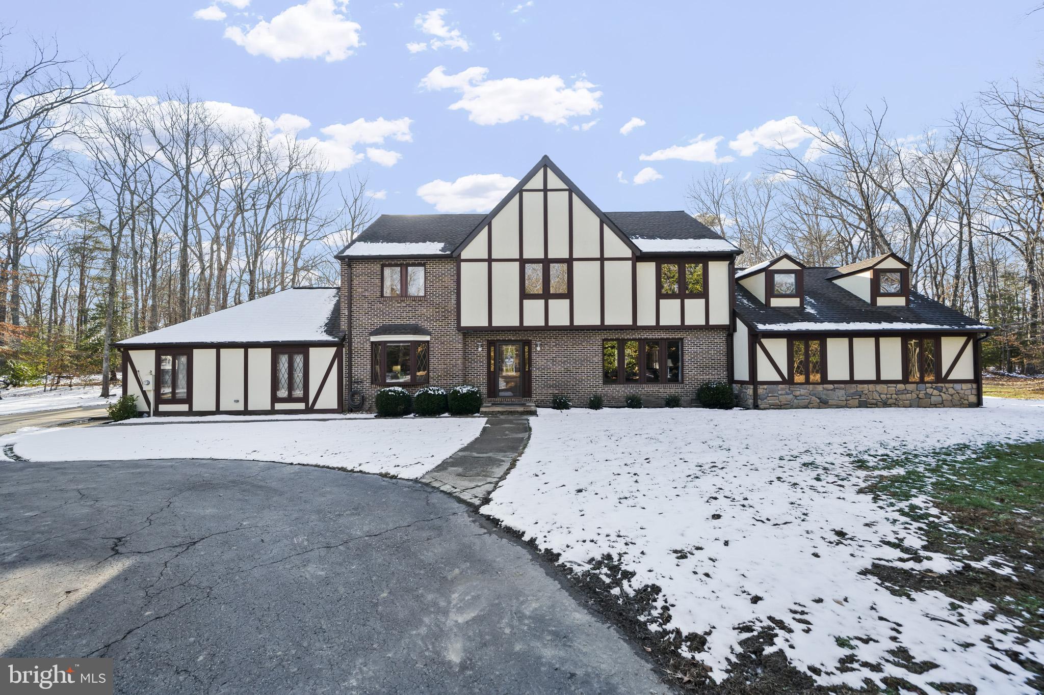 ELLERSLIE HEIGHTS - Residential