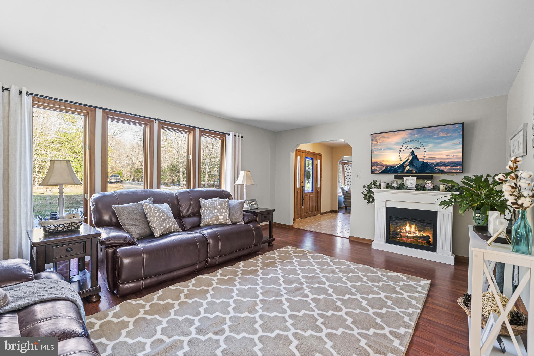 ELLERSLIE HEIGHTS - Residential