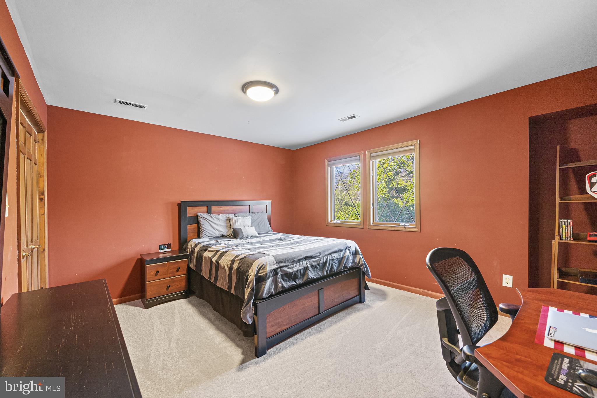 ELLERSLIE HEIGHTS - Residential