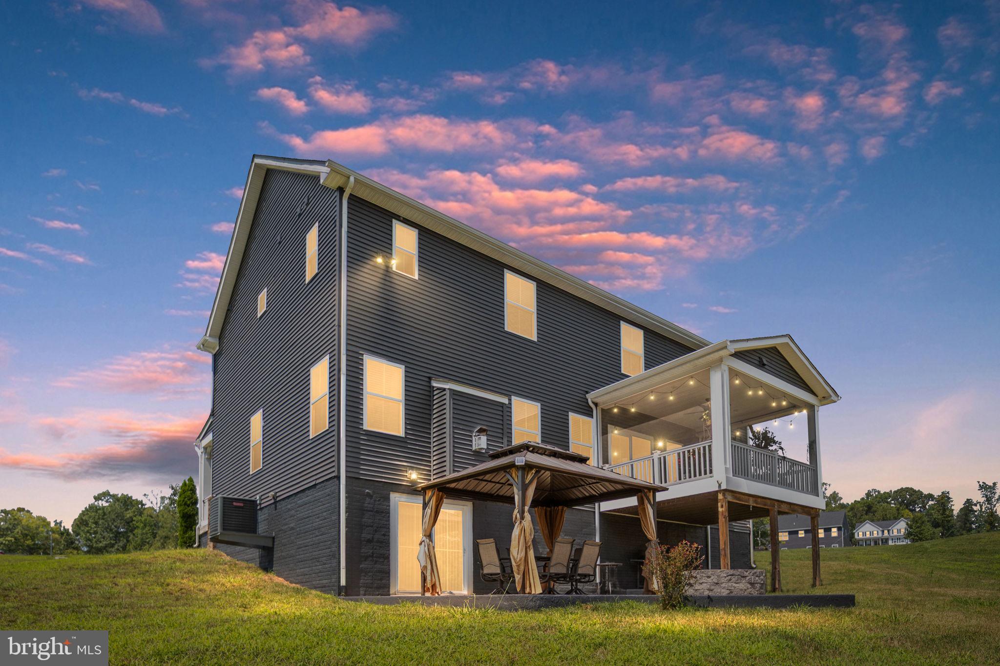 207 SOUTHERN VIEW DRIVE
