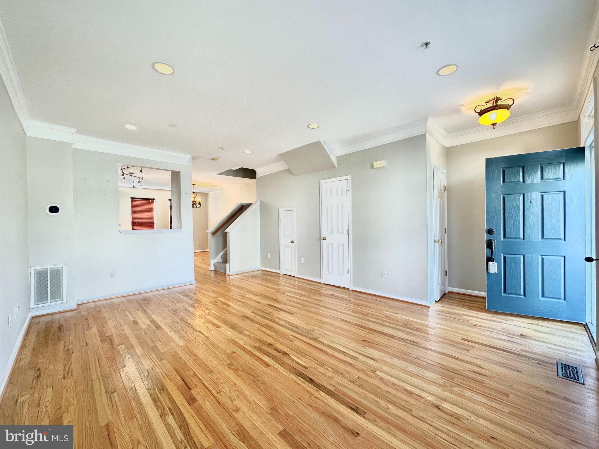 LAKELANDS - Residential Lease