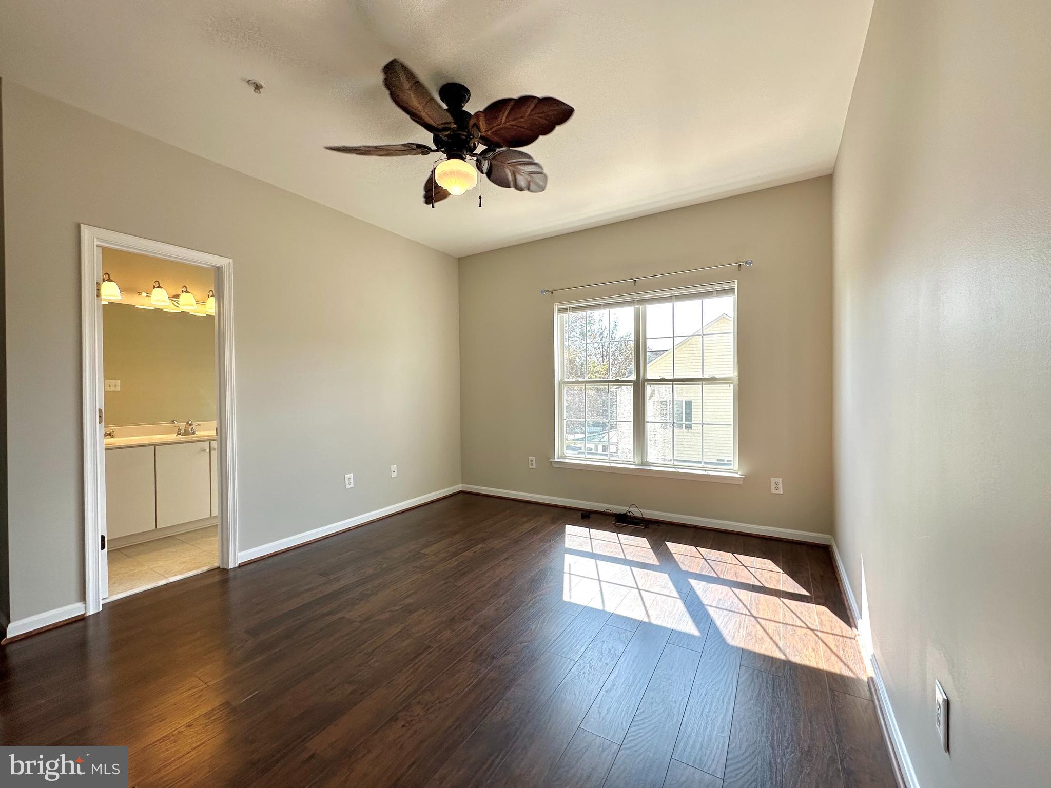 LAKELANDS - Residential Lease