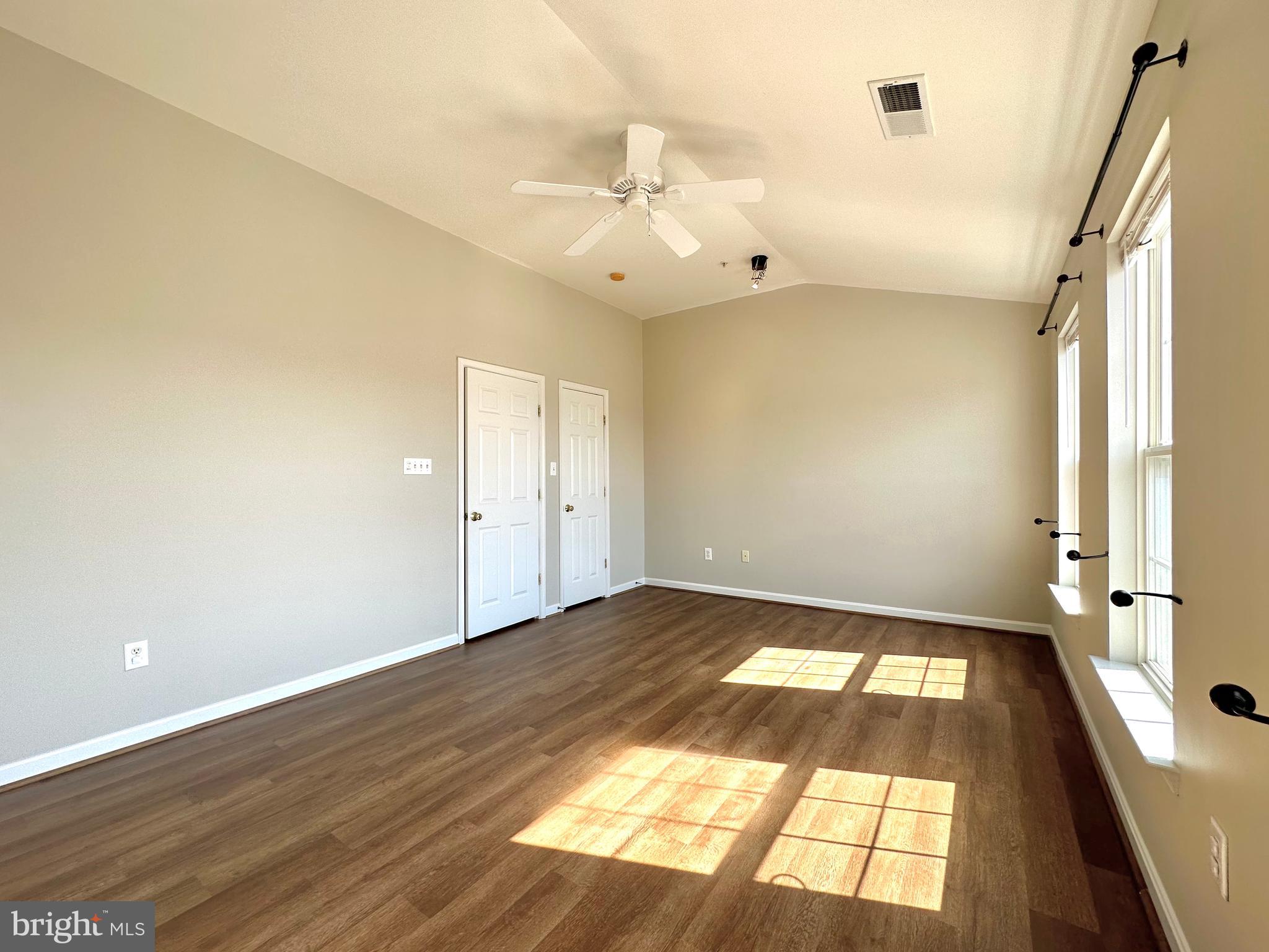 LAKELANDS - Residential Lease