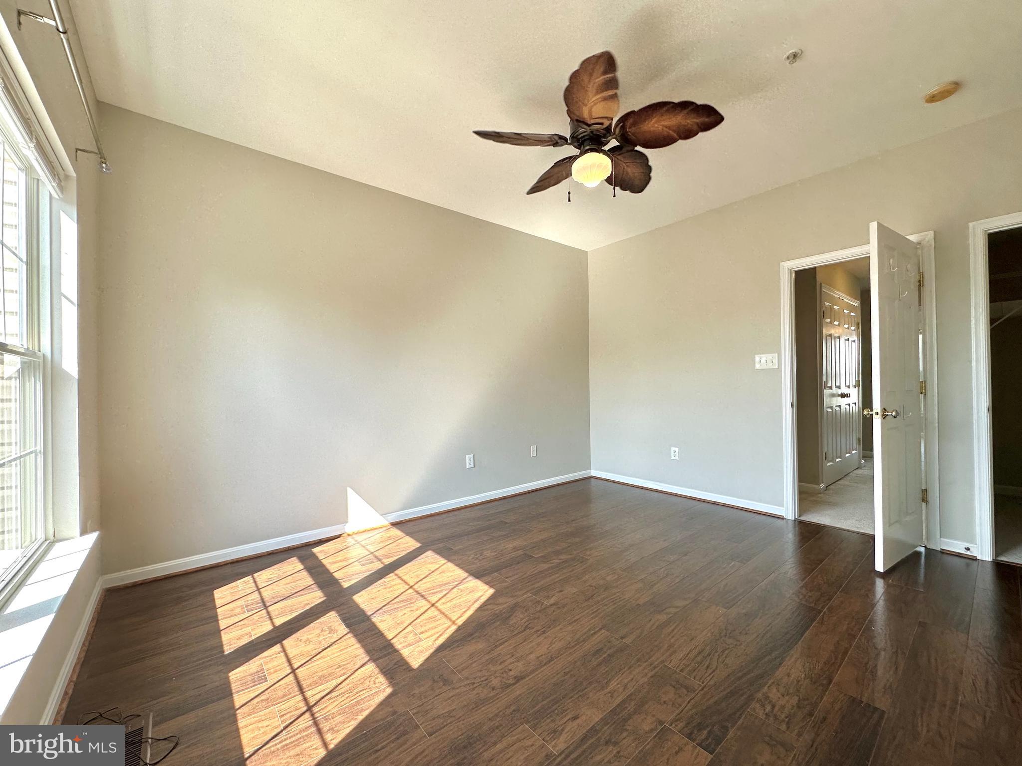 LAKELANDS - Residential Lease