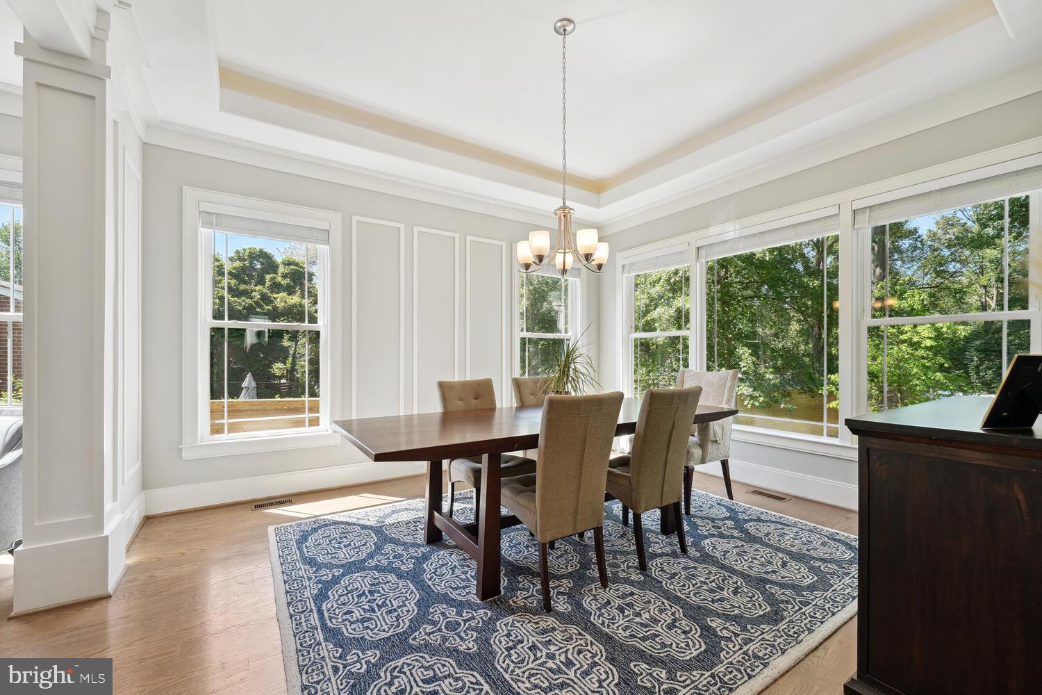 VIENNA WOODS - Residential