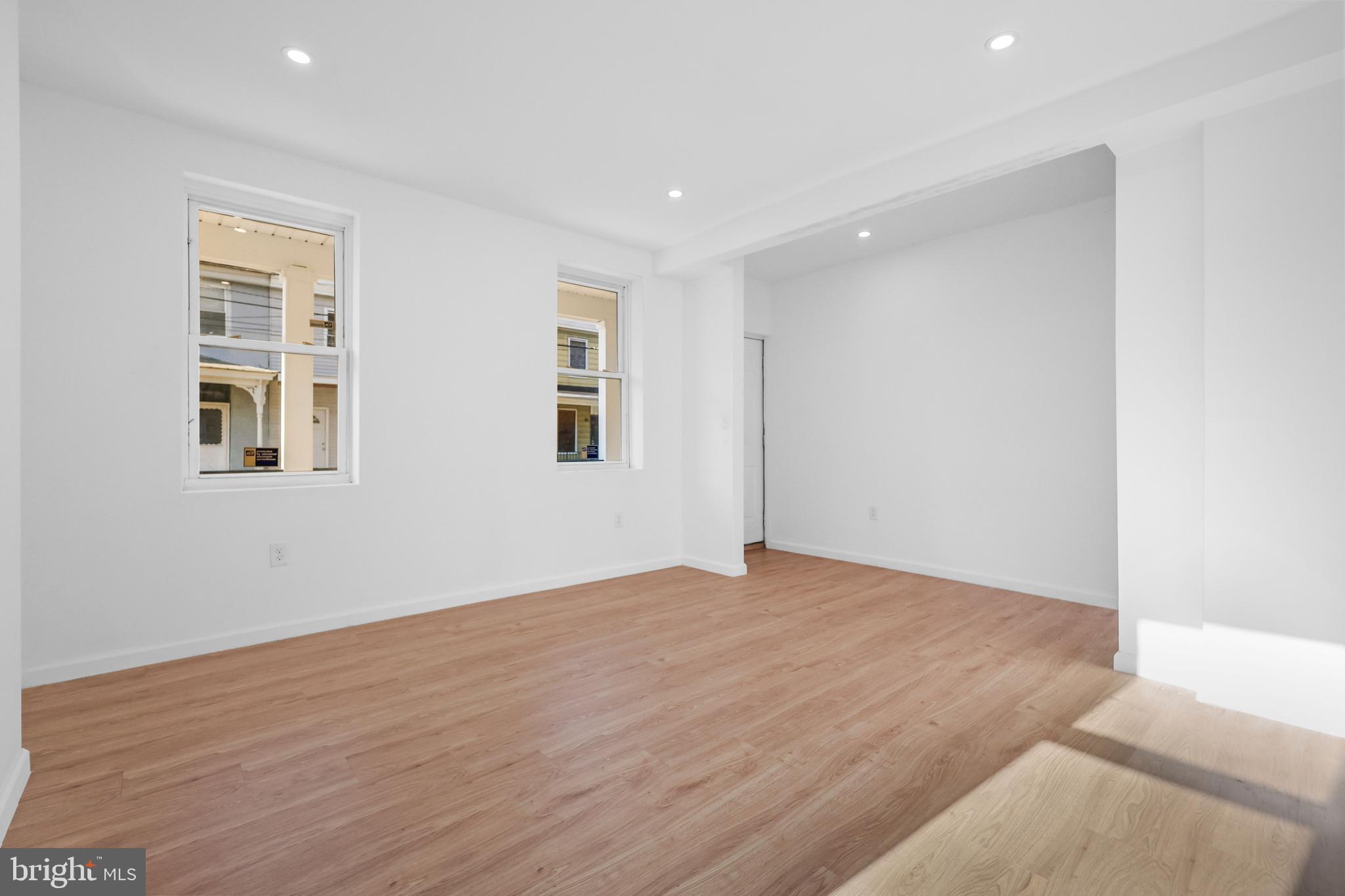 525 YORK STREET