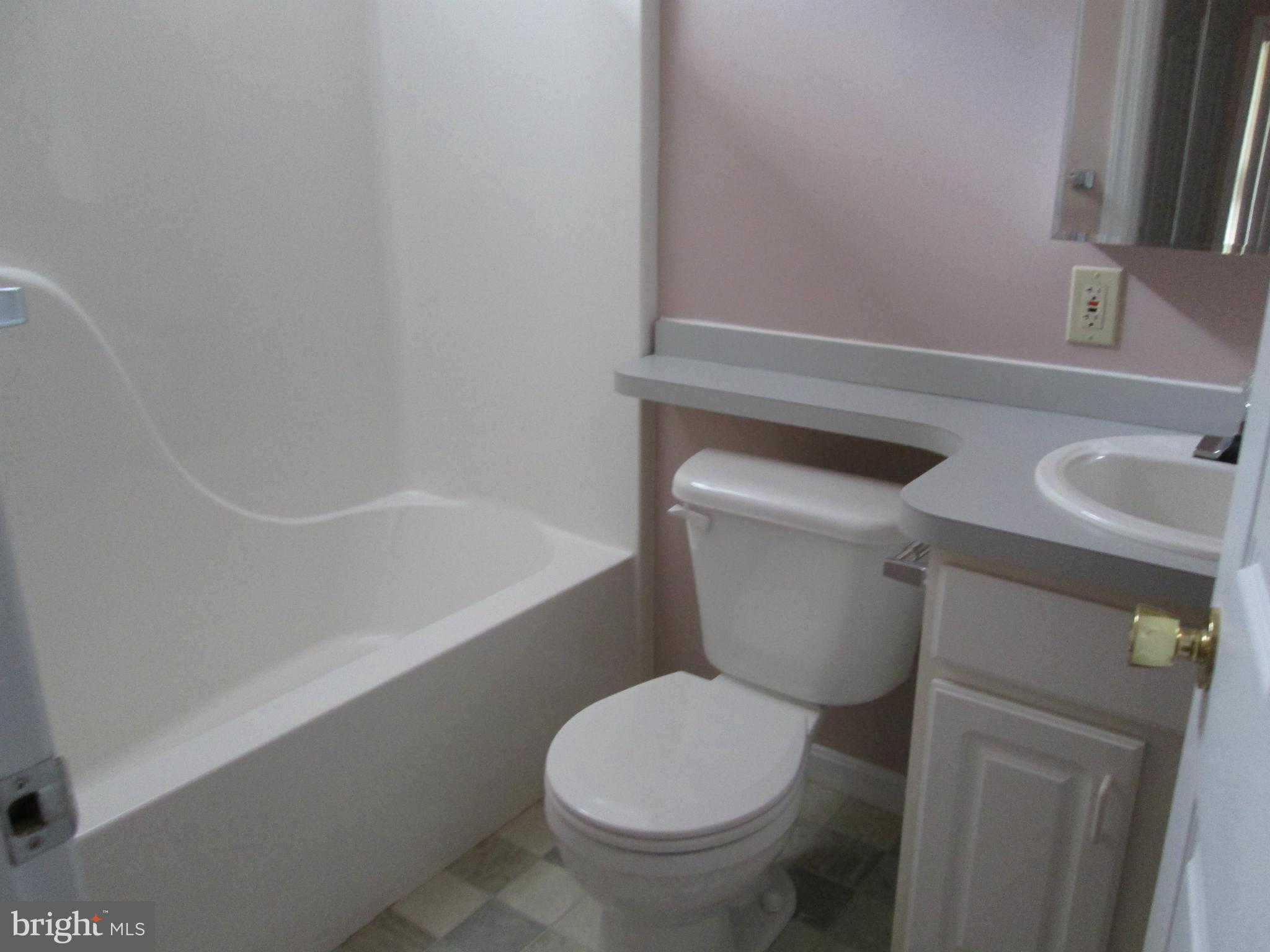 COOLFONT MOUNTAINSIDE - Residential