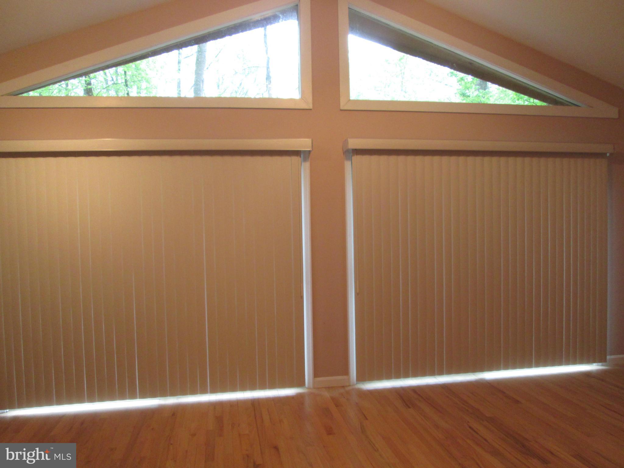 COOLFONT MOUNTAINSIDE - Residential