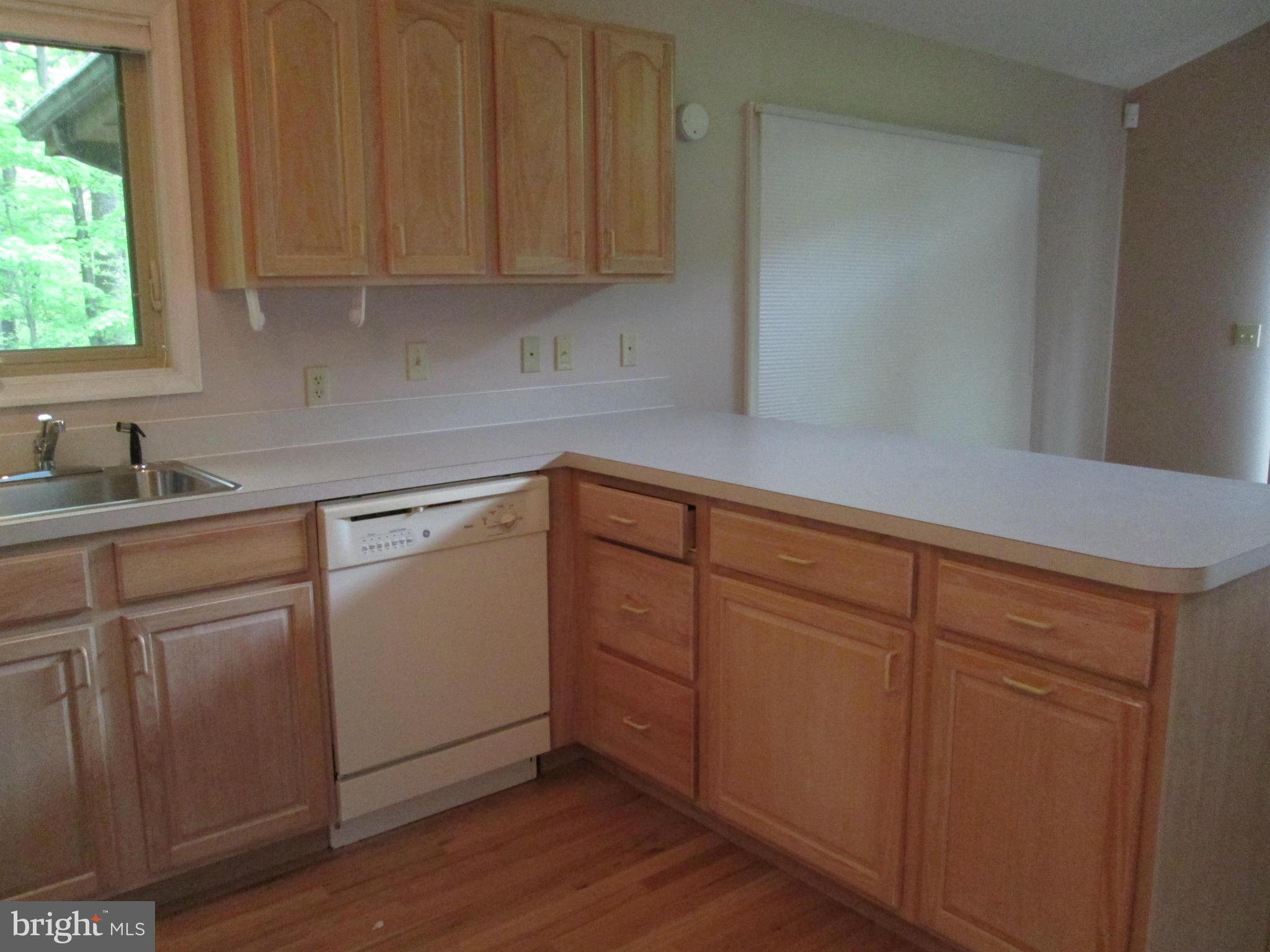 COOLFONT MOUNTAINSIDE - Residential