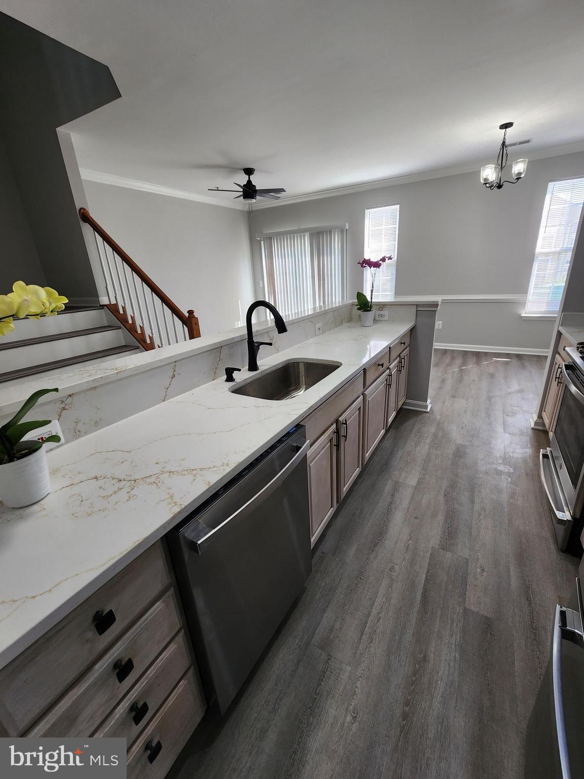 PATRIOT SQUARE - Residential