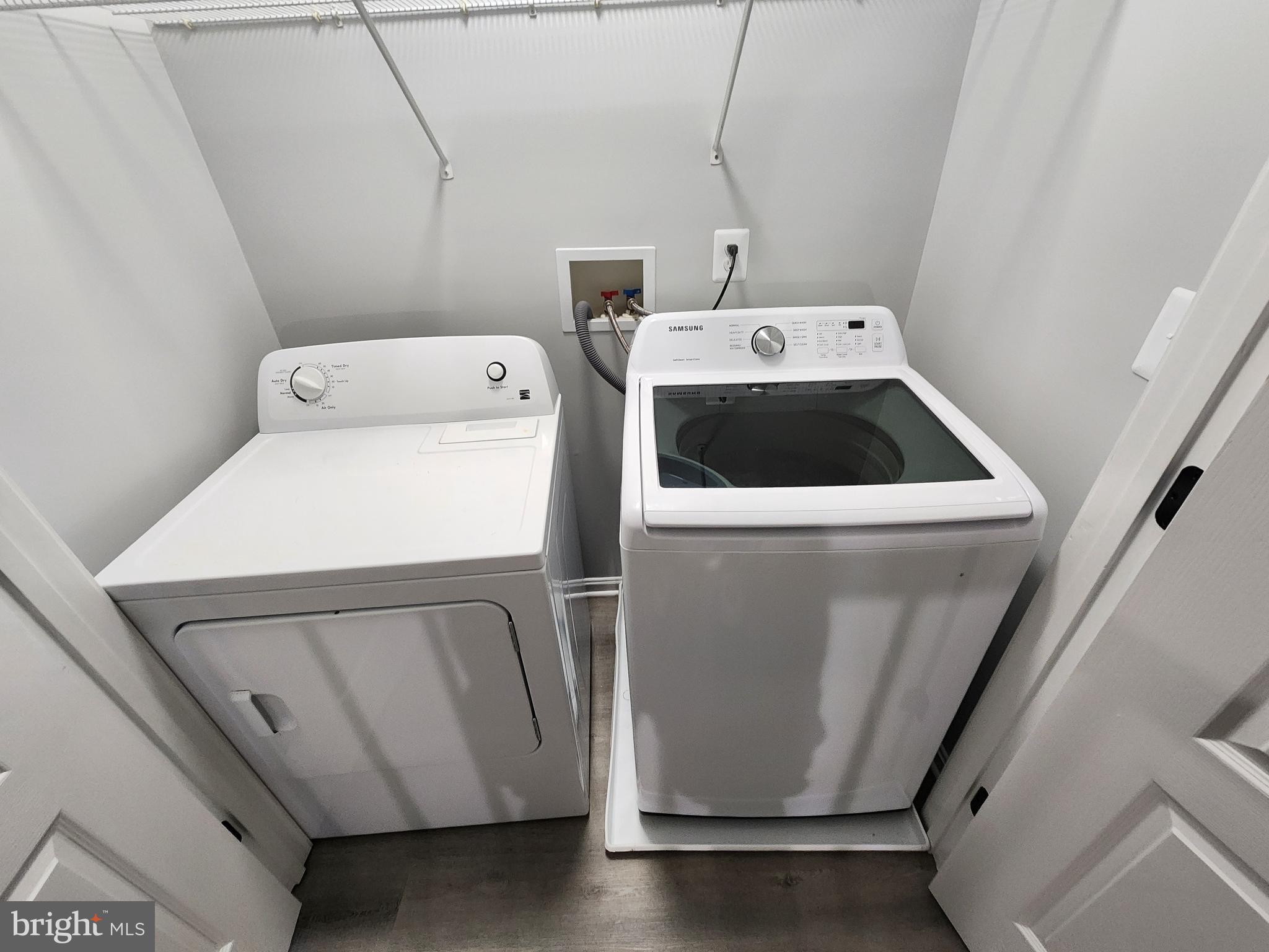 PATRIOT SQUARE - Residential