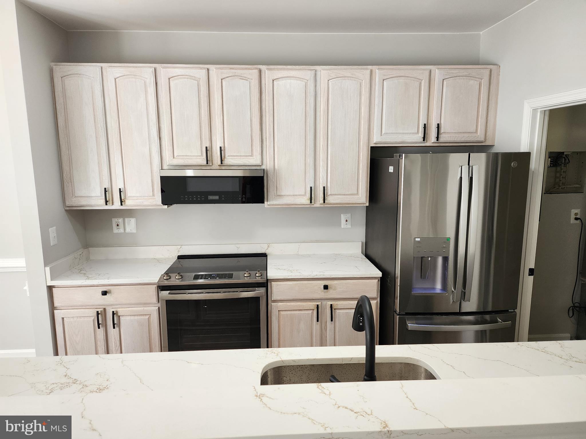 PATRIOT SQUARE - Residential