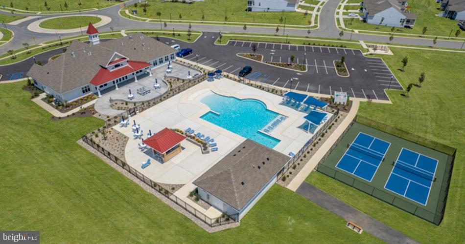 FOUR SEASONS AT BAYMONT FARMS - Residential