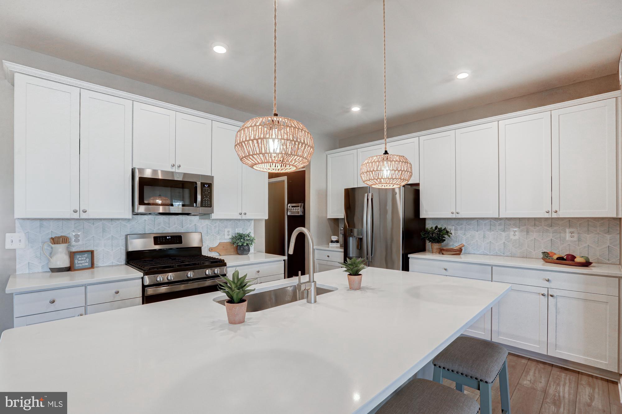 FOUR SEASONS AT BAYMONT FARMS - Residential