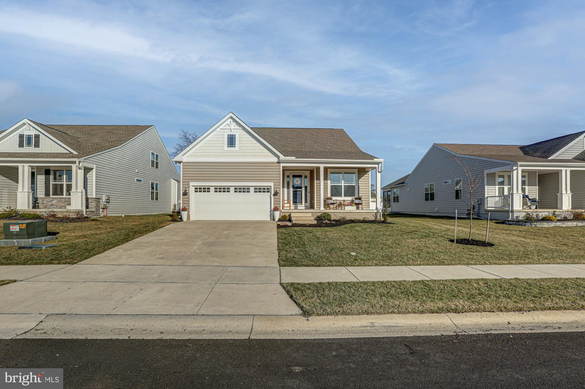 FOUR SEASONS AT BAYMONT FARMS - Residential