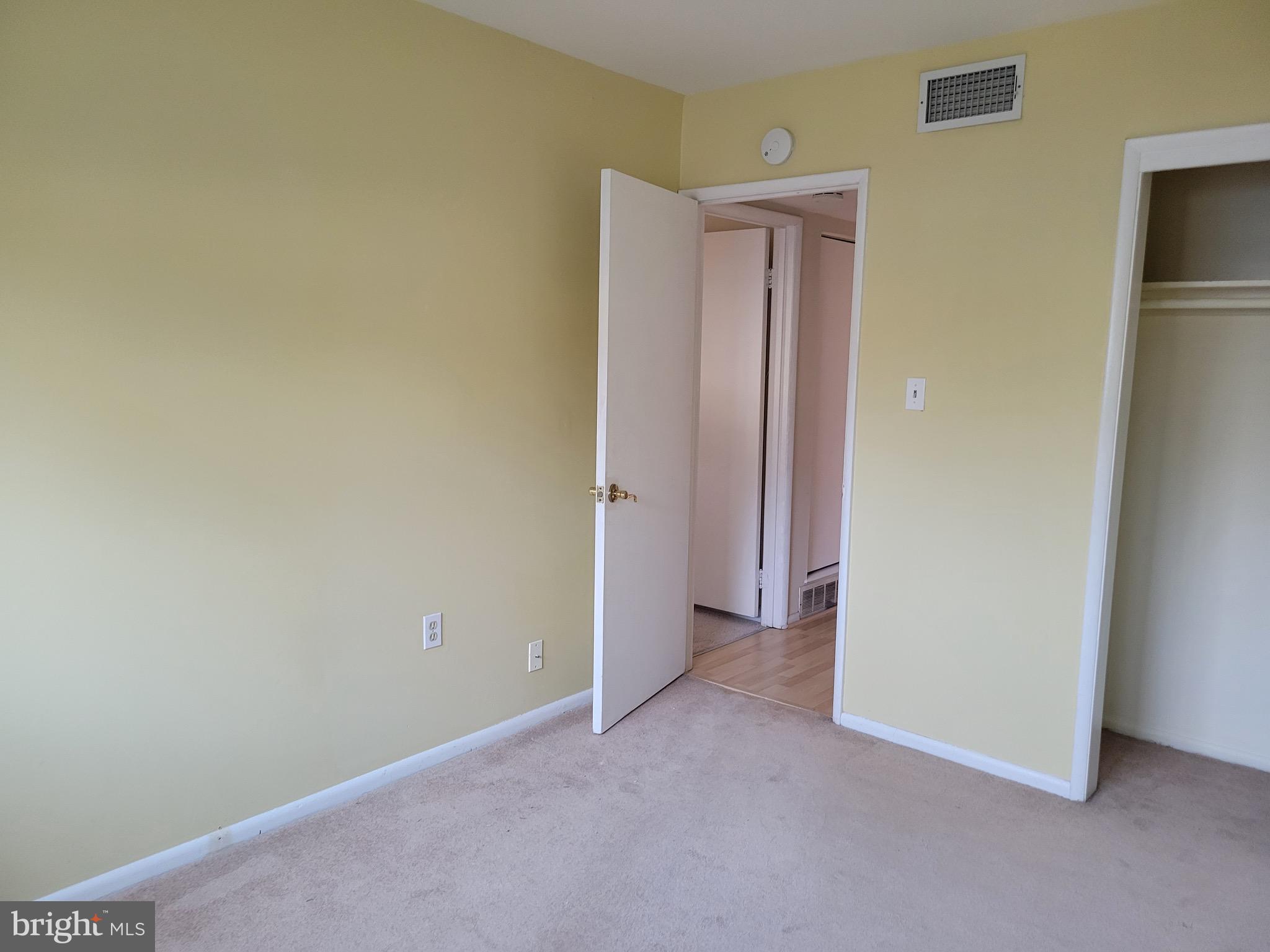 KENSINGTON - Residential Lease