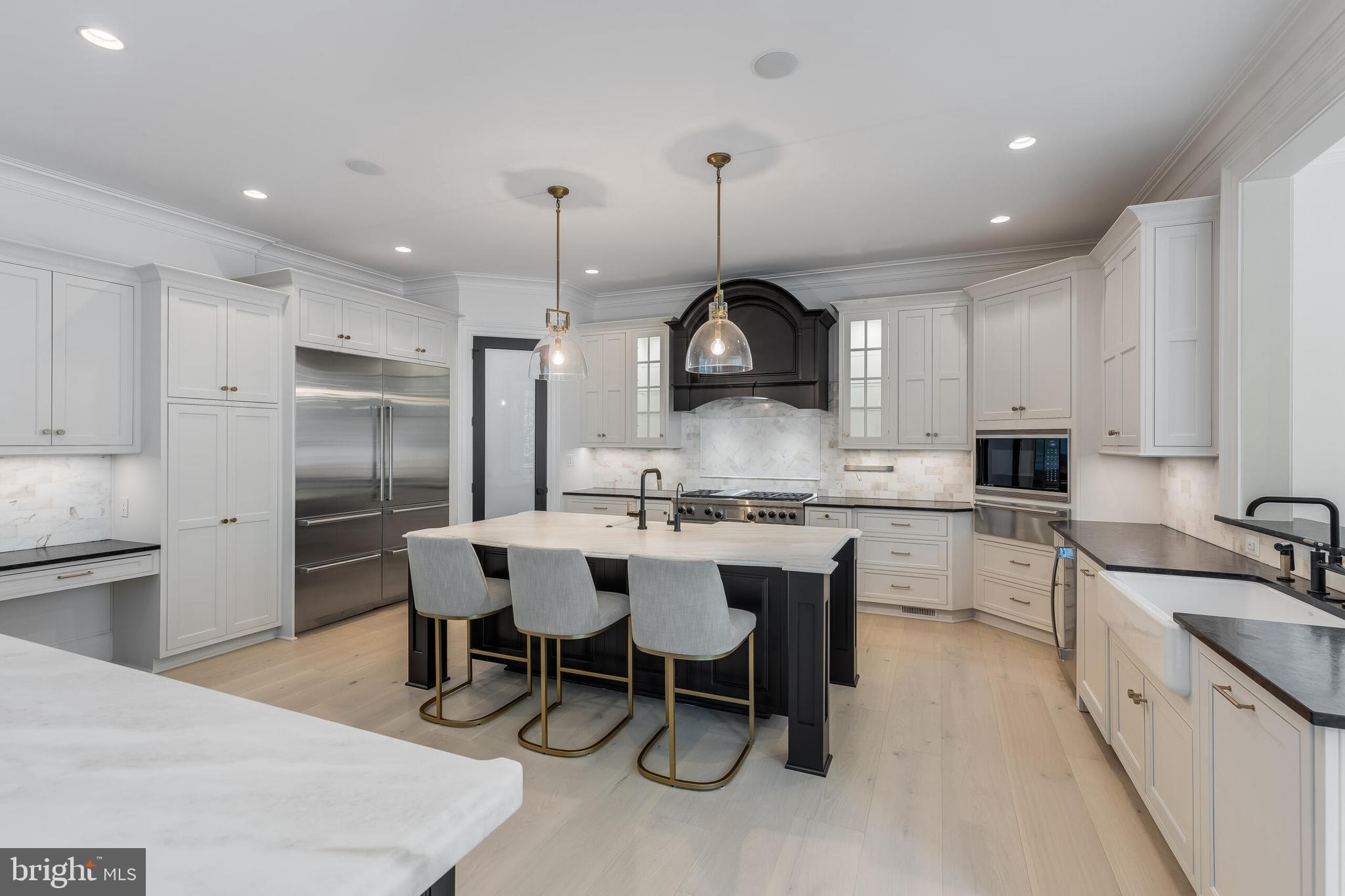 LANGLEY FOREST - Residential