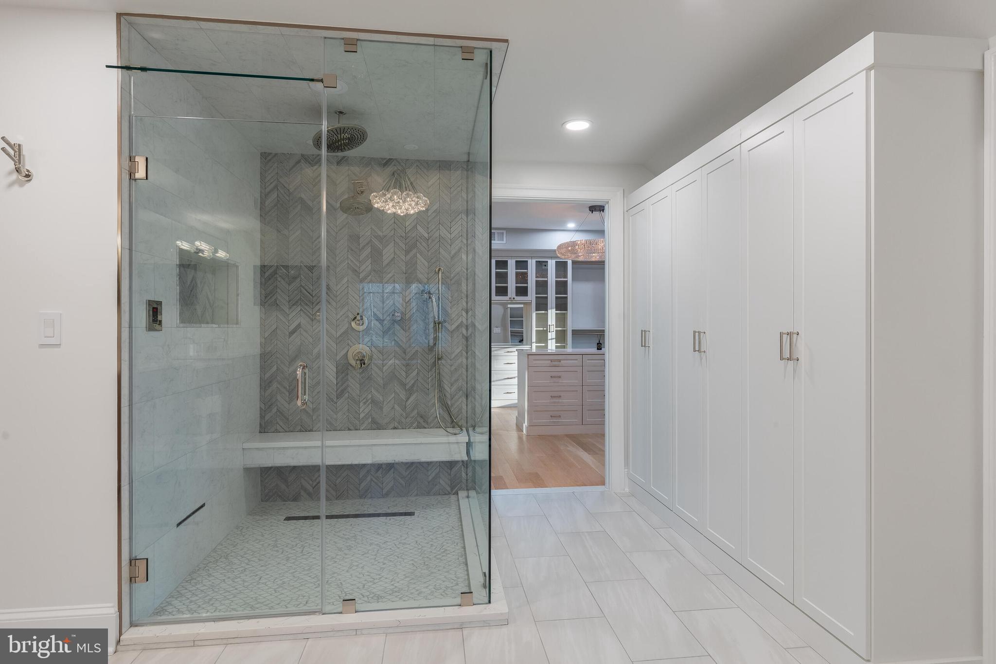 LANGLEY FOREST - Residential