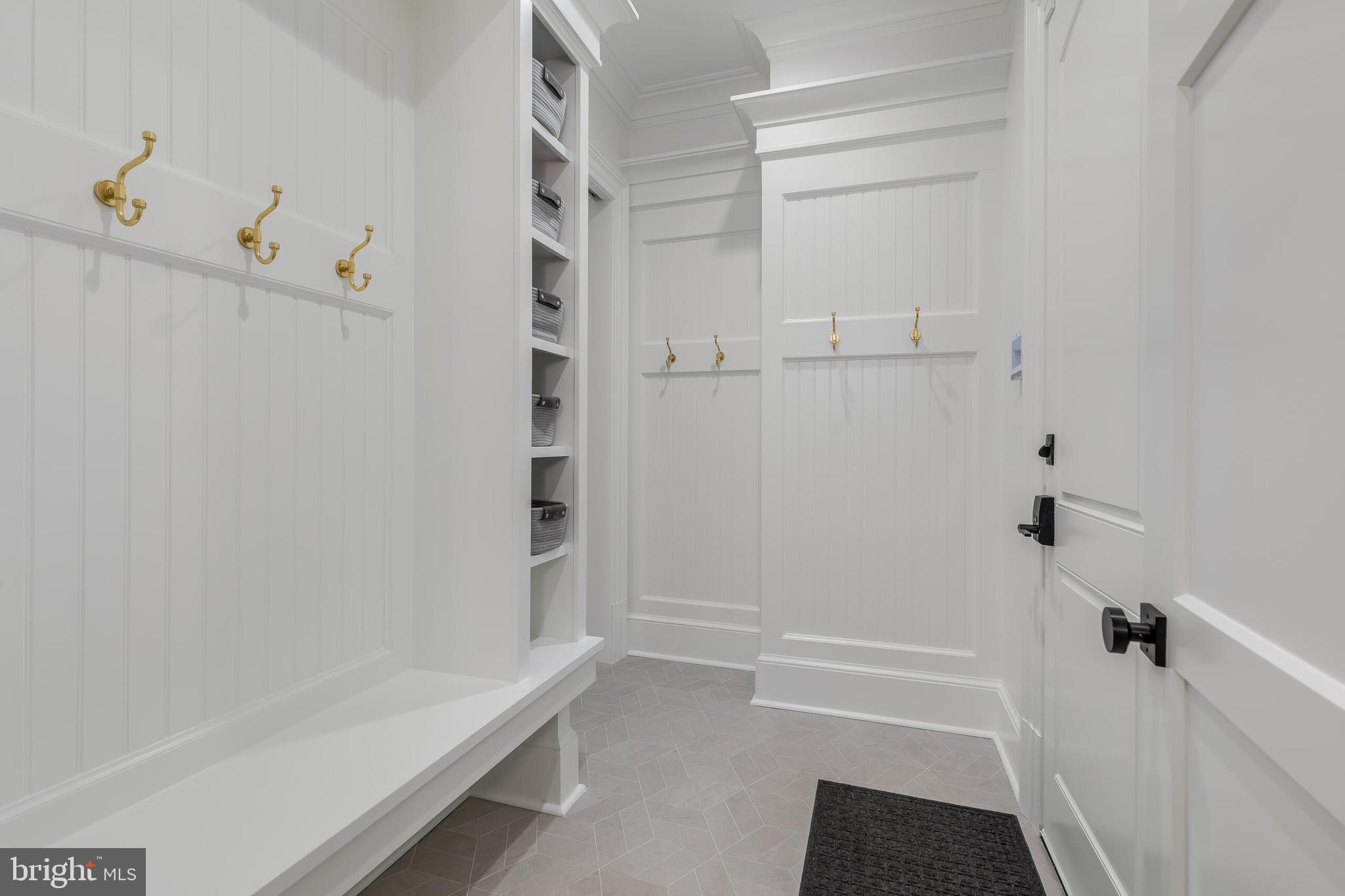 LANGLEY FOREST - Residential