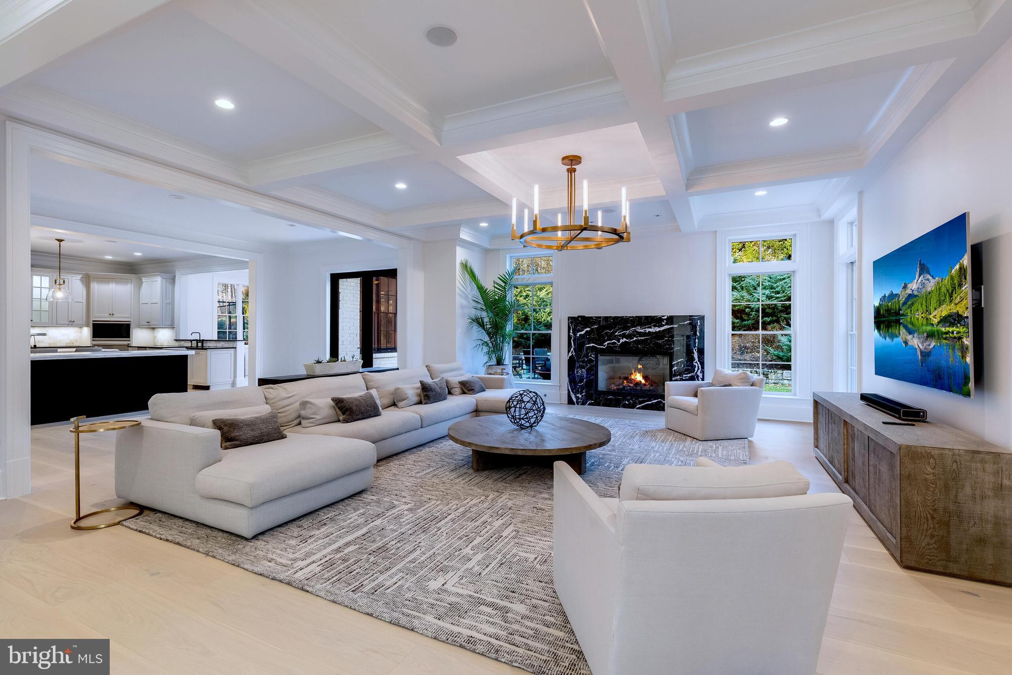 LANGLEY FOREST - Residential