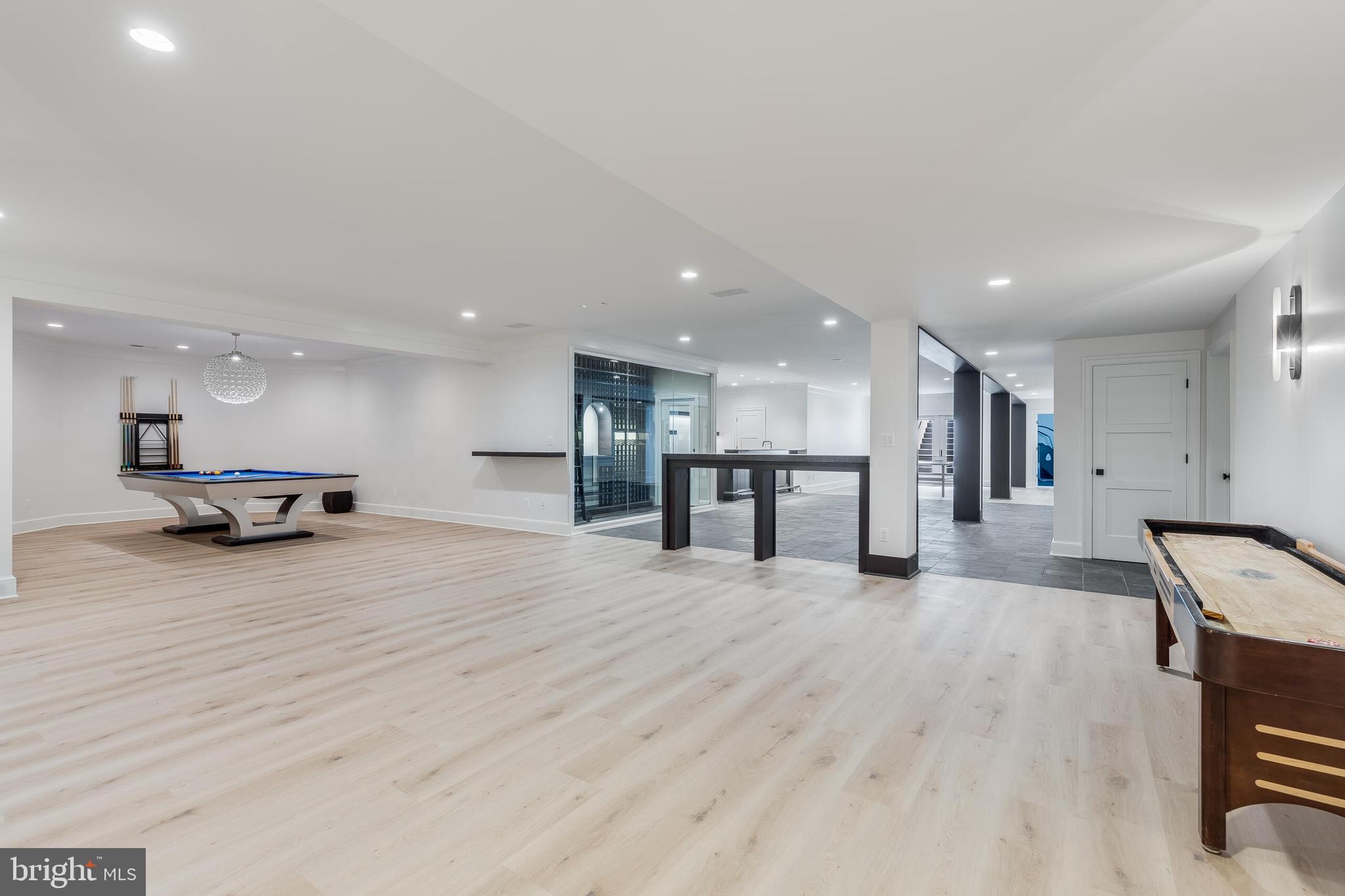 LANGLEY FOREST - Residential