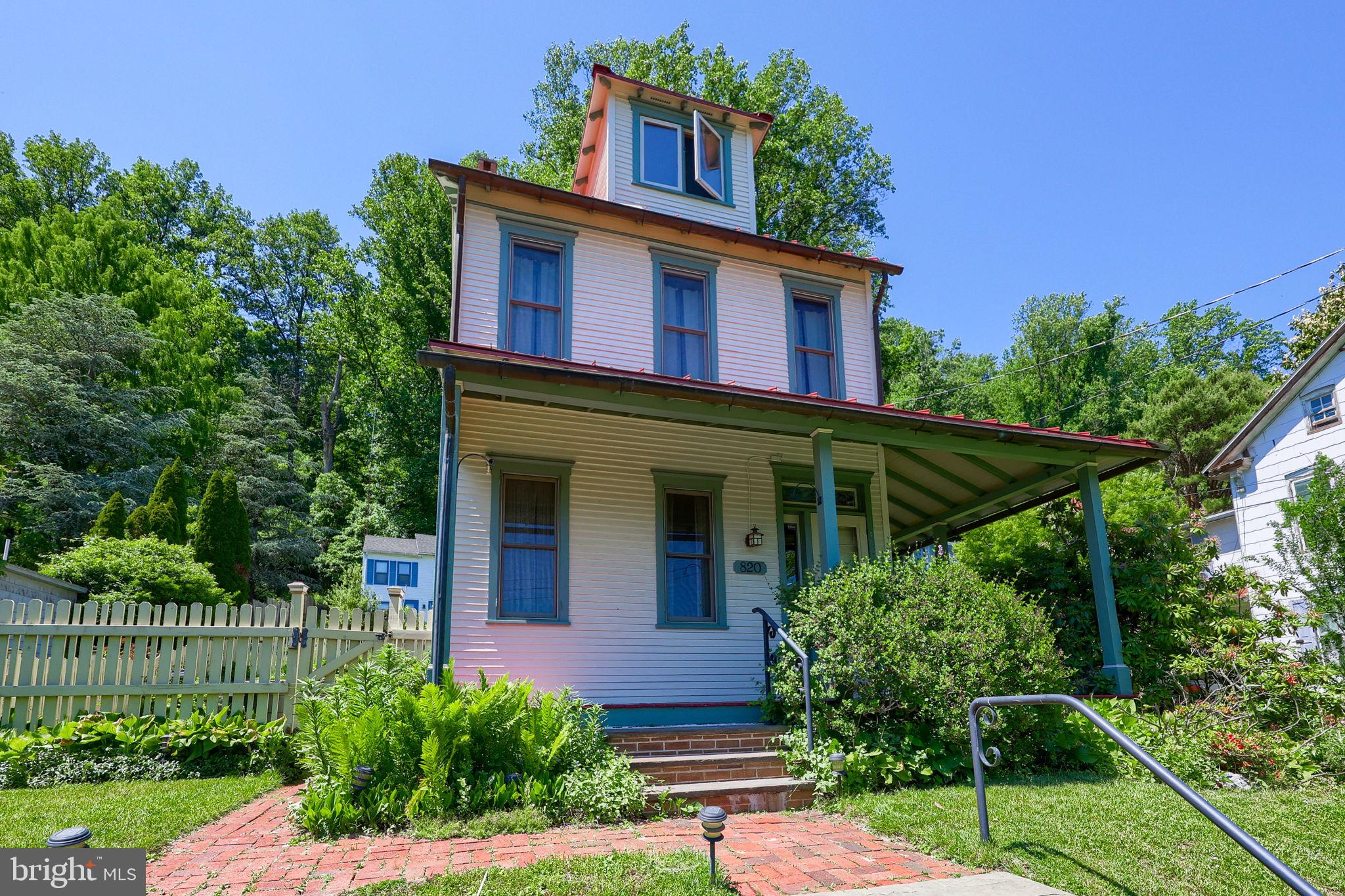 820 FRIEDENSBURG ROAD