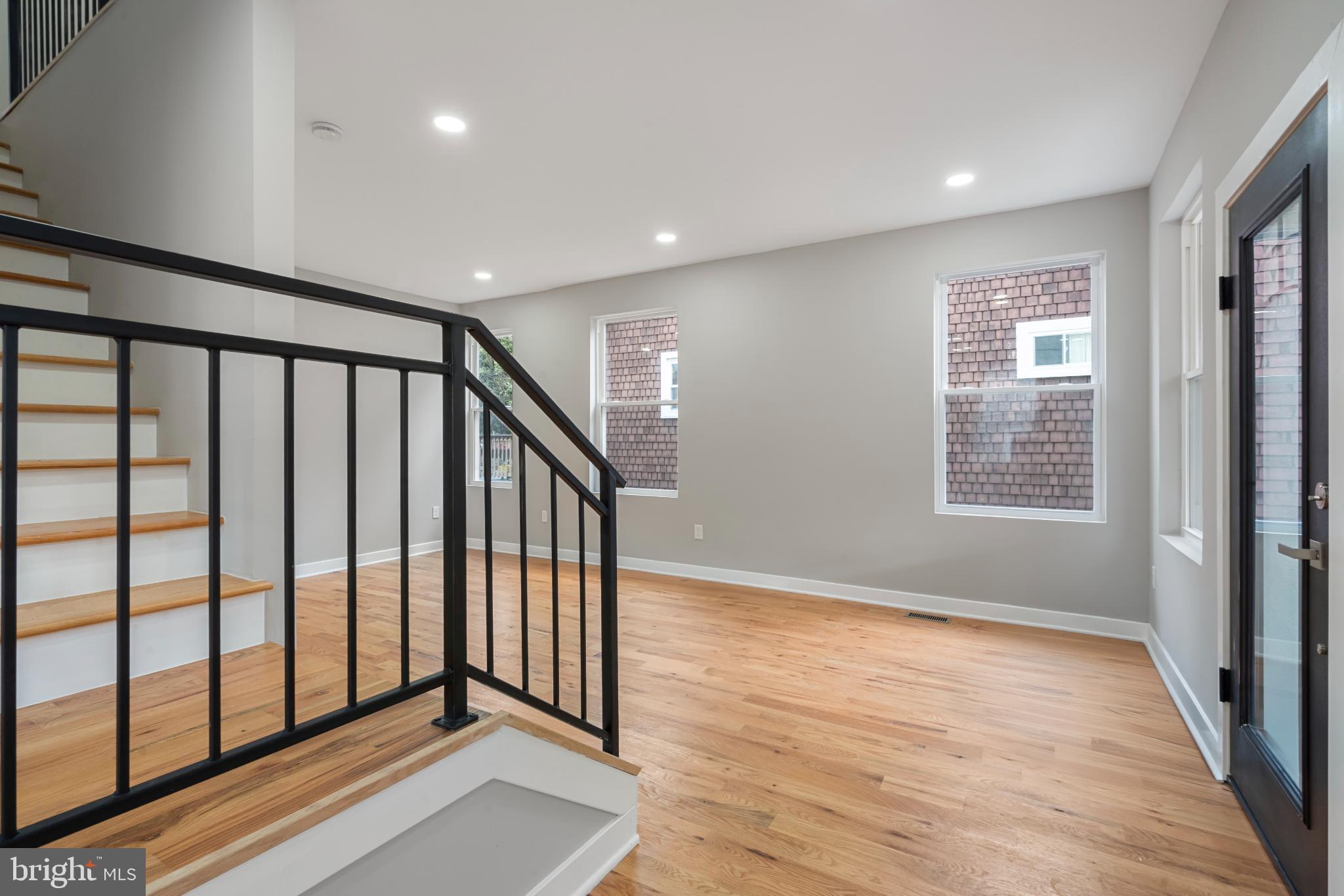 2316 MONROE STREET NE