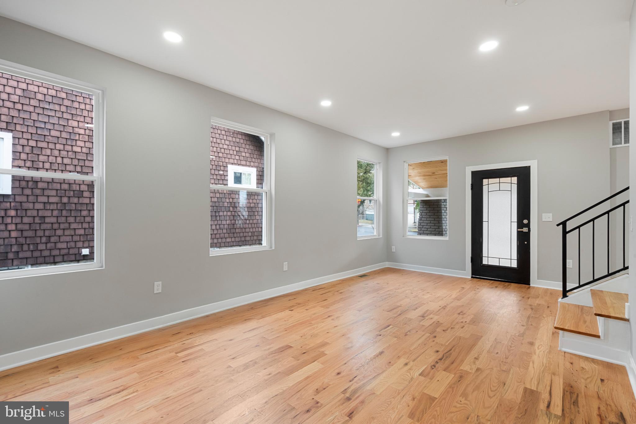 2316 MONROE STREET NE