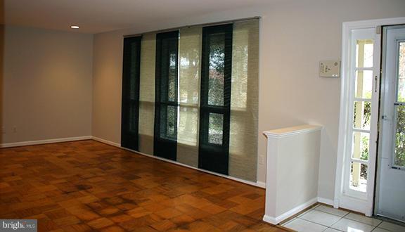 KINGS PARK - Residential Lease