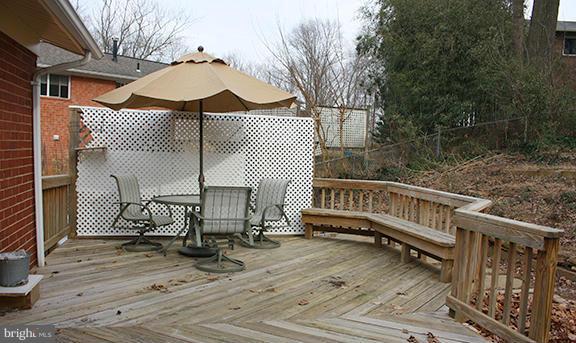 KINGS PARK - Residential Lease