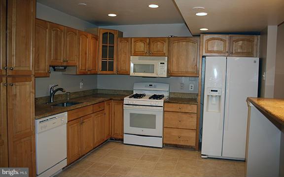 KINGS PARK - Residential Lease