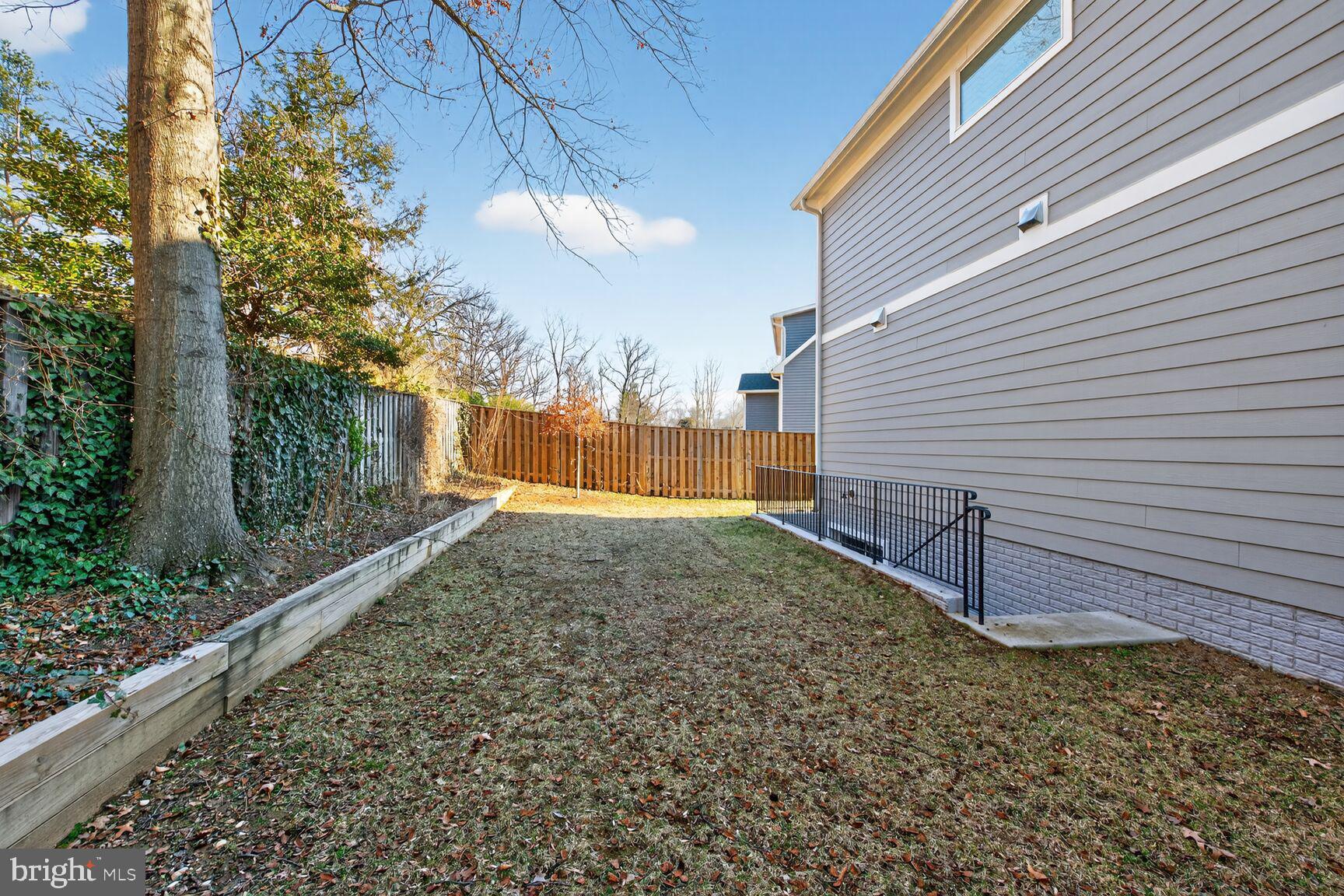 PIMMIT VIEW - Residential