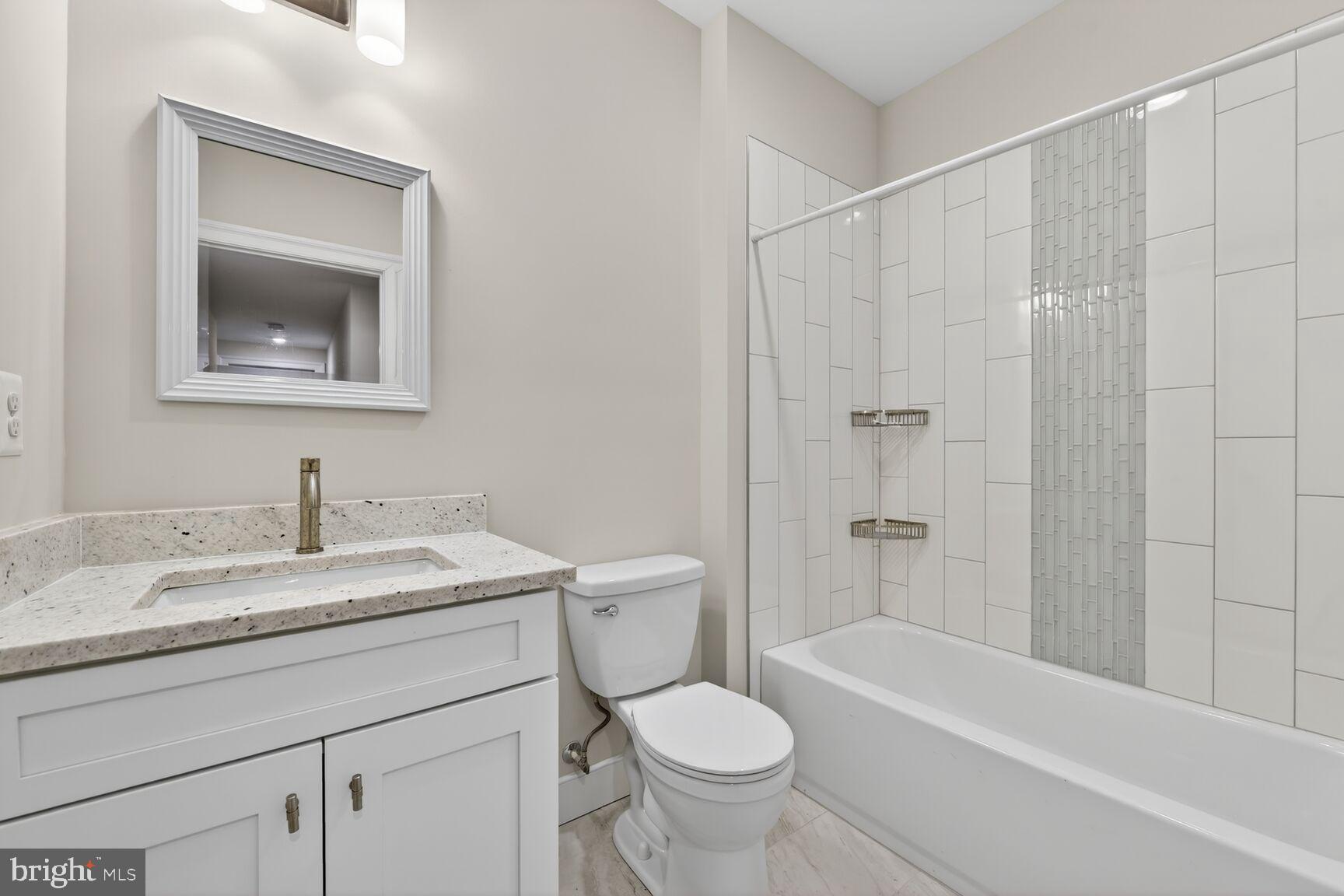 PIMMIT VIEW - Residential