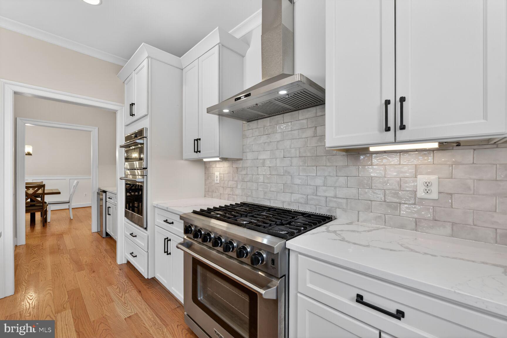 PIMMIT VIEW - Residential