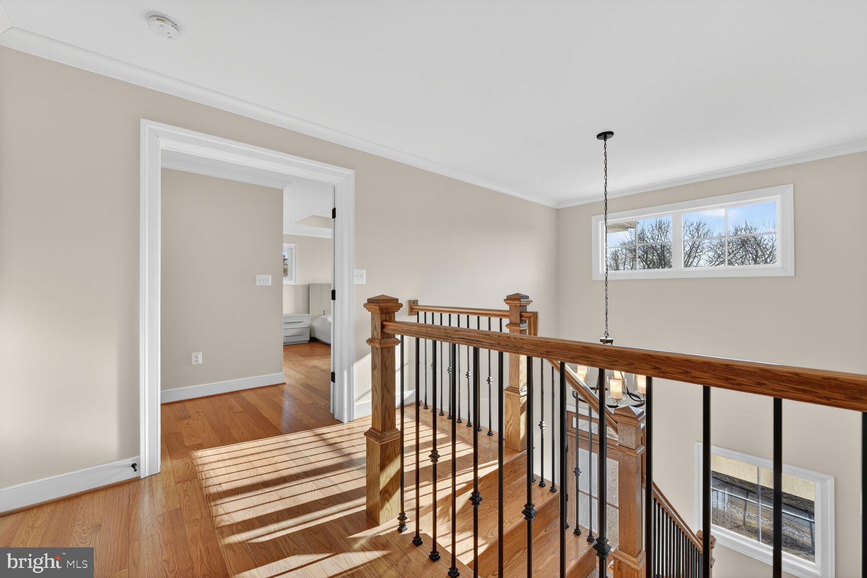 PIMMIT VIEW - Residential