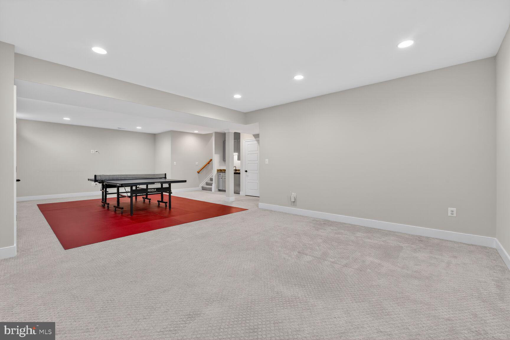 PIMMIT VIEW - Residential