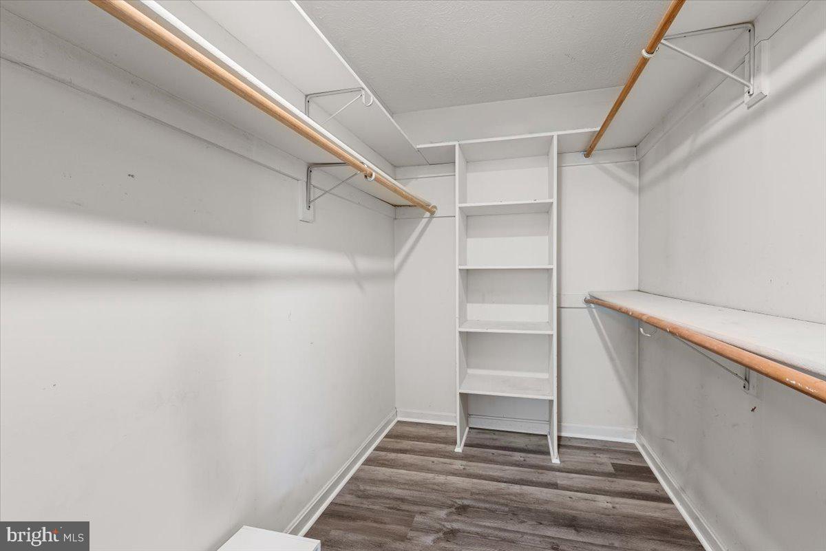 PLEASANT VALLEY ESTATES - Residential Lease