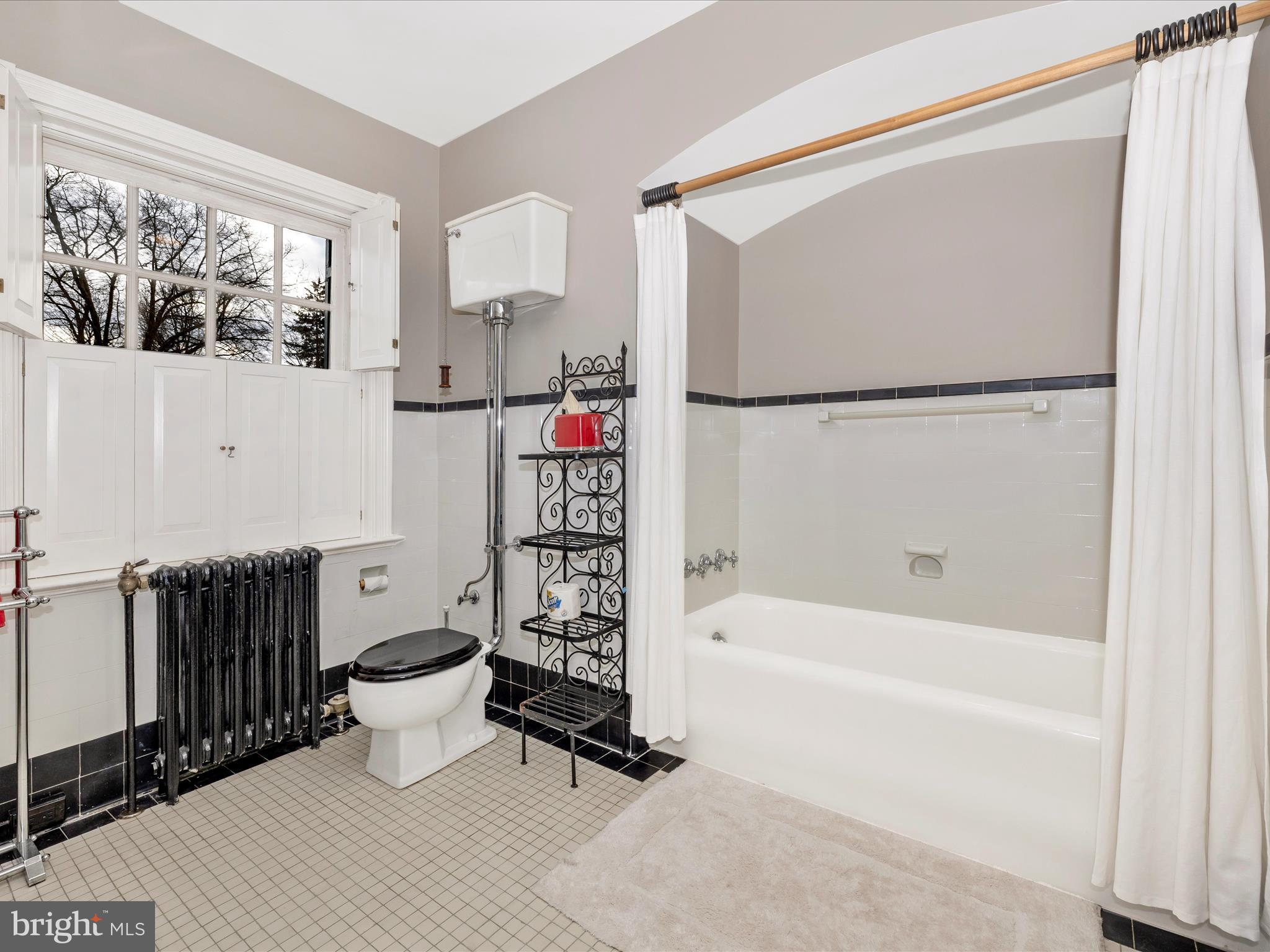 NORTH END - Residential