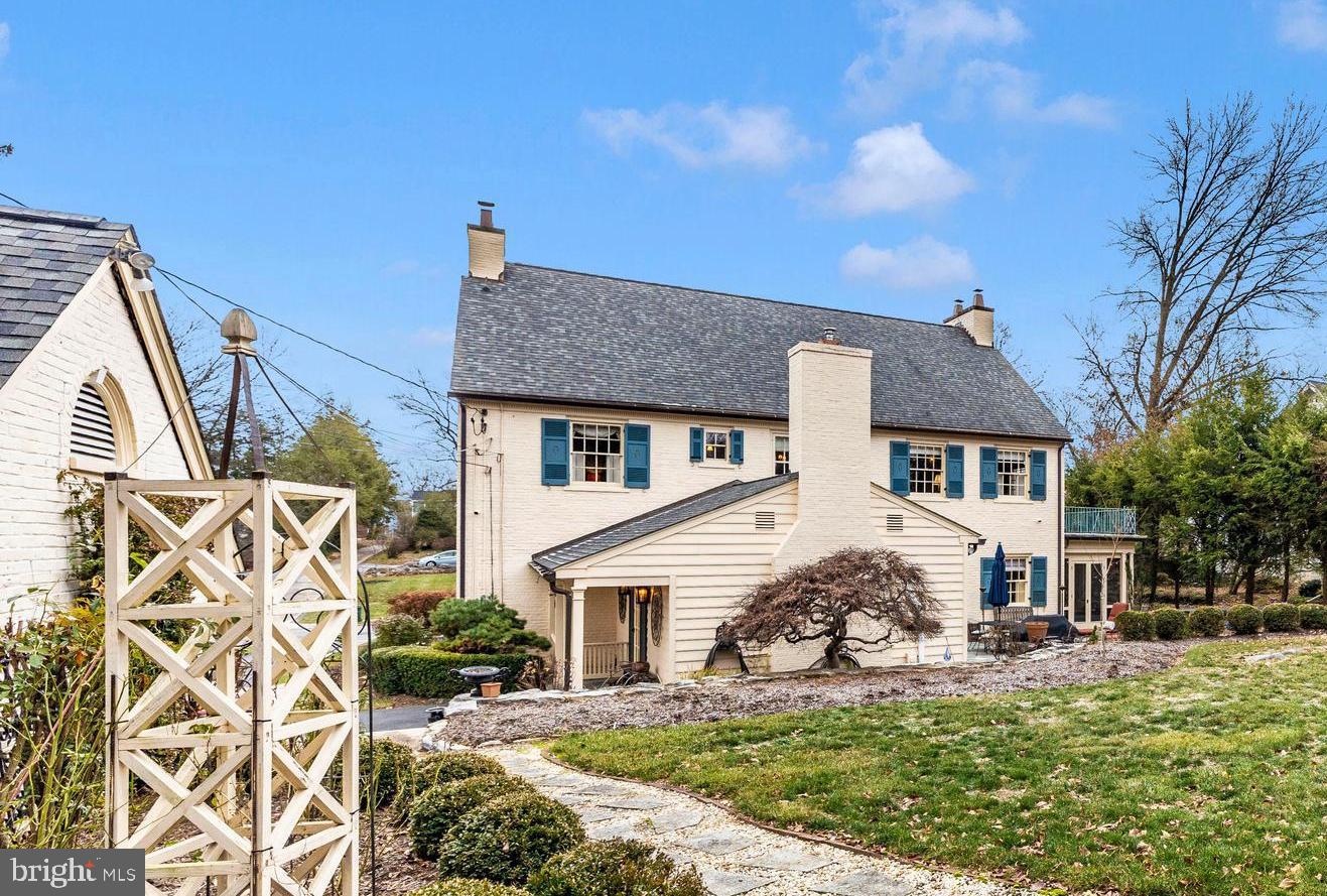 NORTH END - Residential